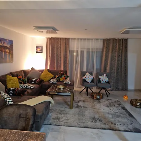 Gemuetliche In * ברגיש גלאדבך